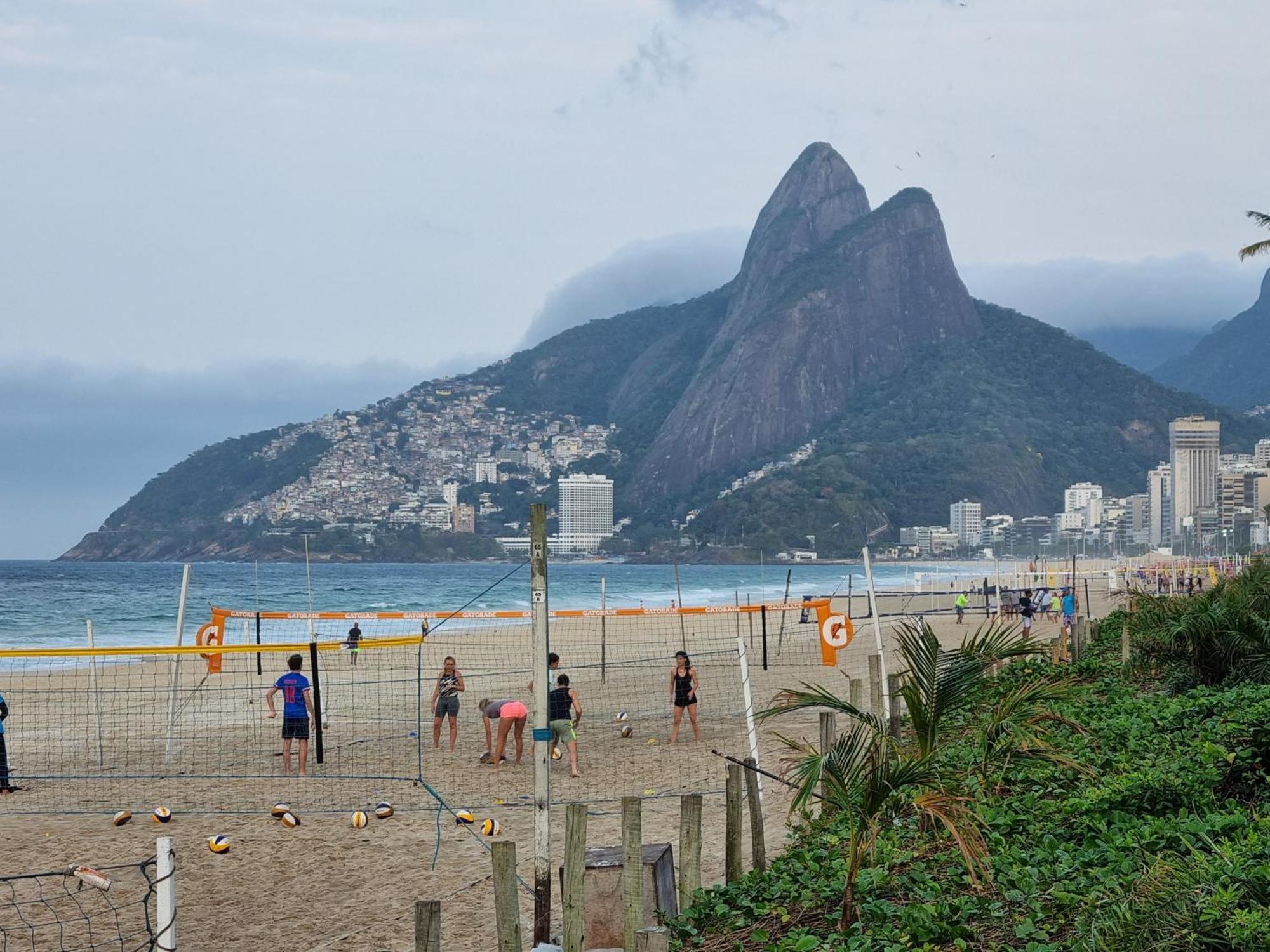 Séjour chez l'habitant C Vista Livre E Pertissima Praias Ipanema Leblon Arpoador Copacabana E Do Cristo Redentor Do Bondinho Pao De Acucar Etc Chegando Cedo Que O Check-in Do Meio-dia, Deixe Suas Malas E Va Se Divertir, Idem No Check-out 10h Manha *