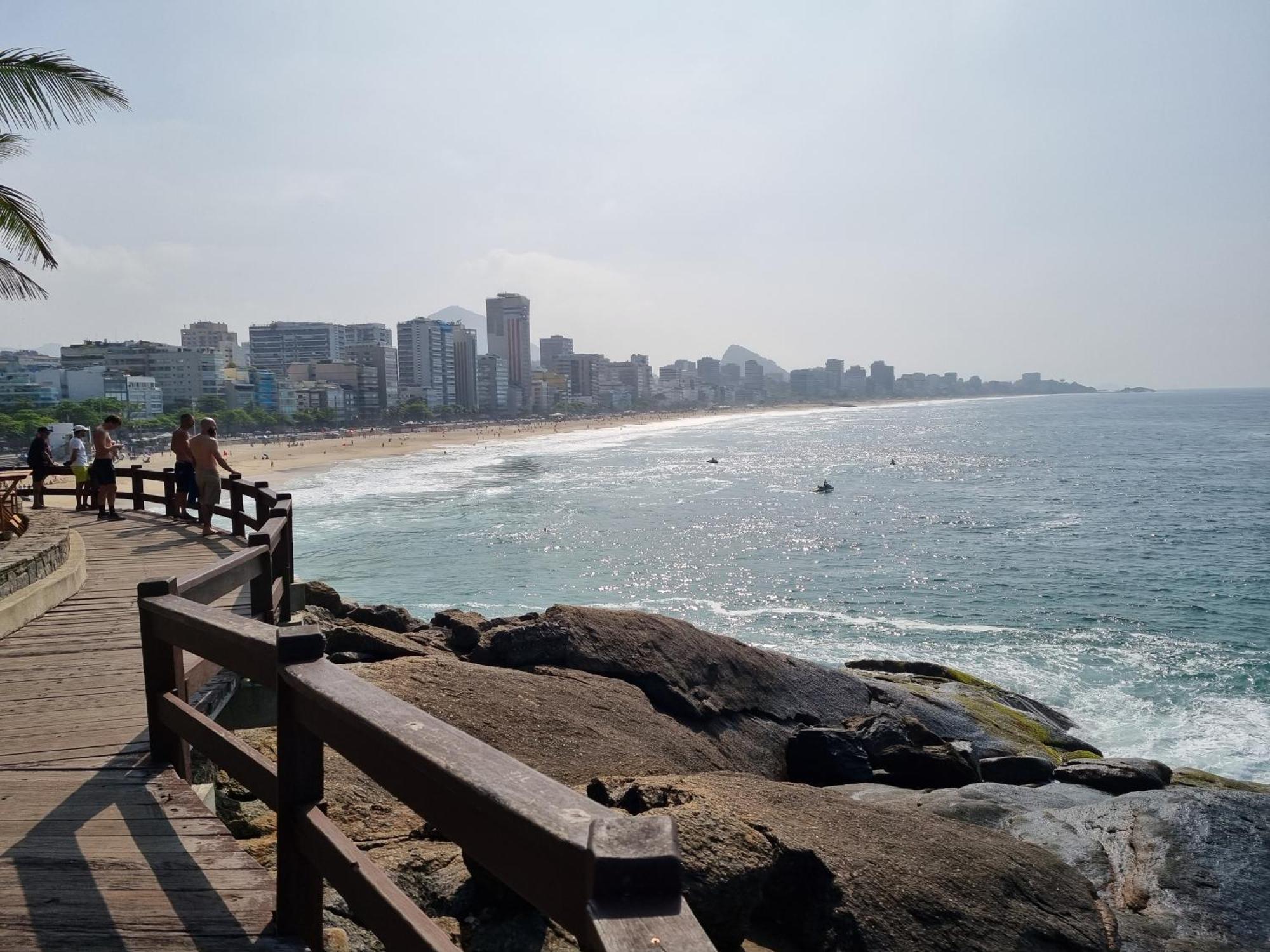 C Vista Livre E Pertissima Praias Ipanema Leblon Arpoador Copacabana E Do Cristo Redentor Do Bondinho Pao De Acucar Etc Chegando Cedo Que O Check-in Do Meio-dia, Deixe Suas Malas E Va Se Divertir, Idem No Check-out 10h Manha Séjour chez l'habitant