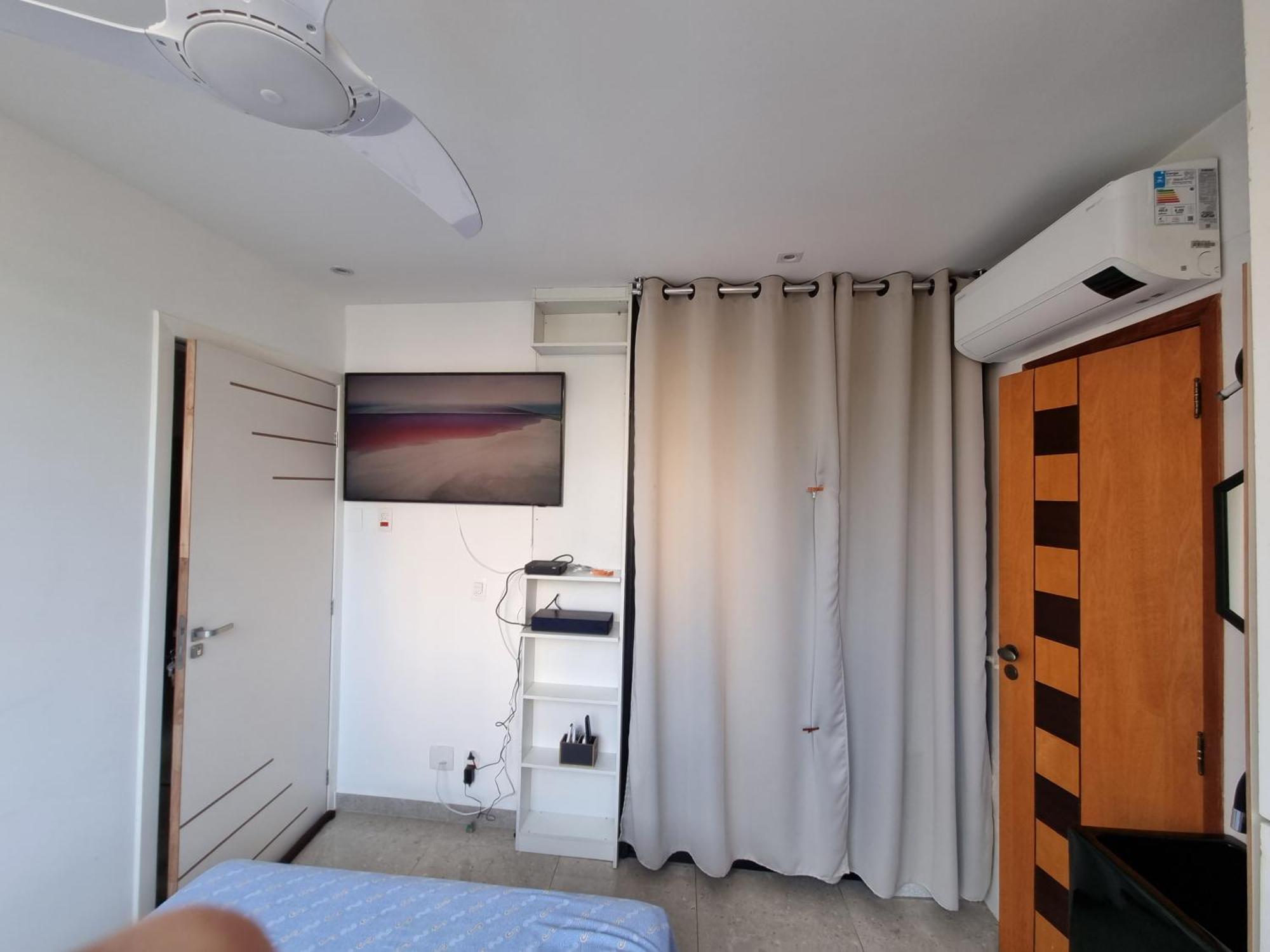 Séjour chez l'habitant C Vista Livre E Pertissima Praias Ipanema Leblon Arpoador Copacabana E Do Cristo Redentor Do Bondinho Pao De Acucar Etc Chegando Cedo Que O Check-in Do Meio-dia, Deixe Suas Malas E Va Se Divertir, Idem No Check-out 10h Manha