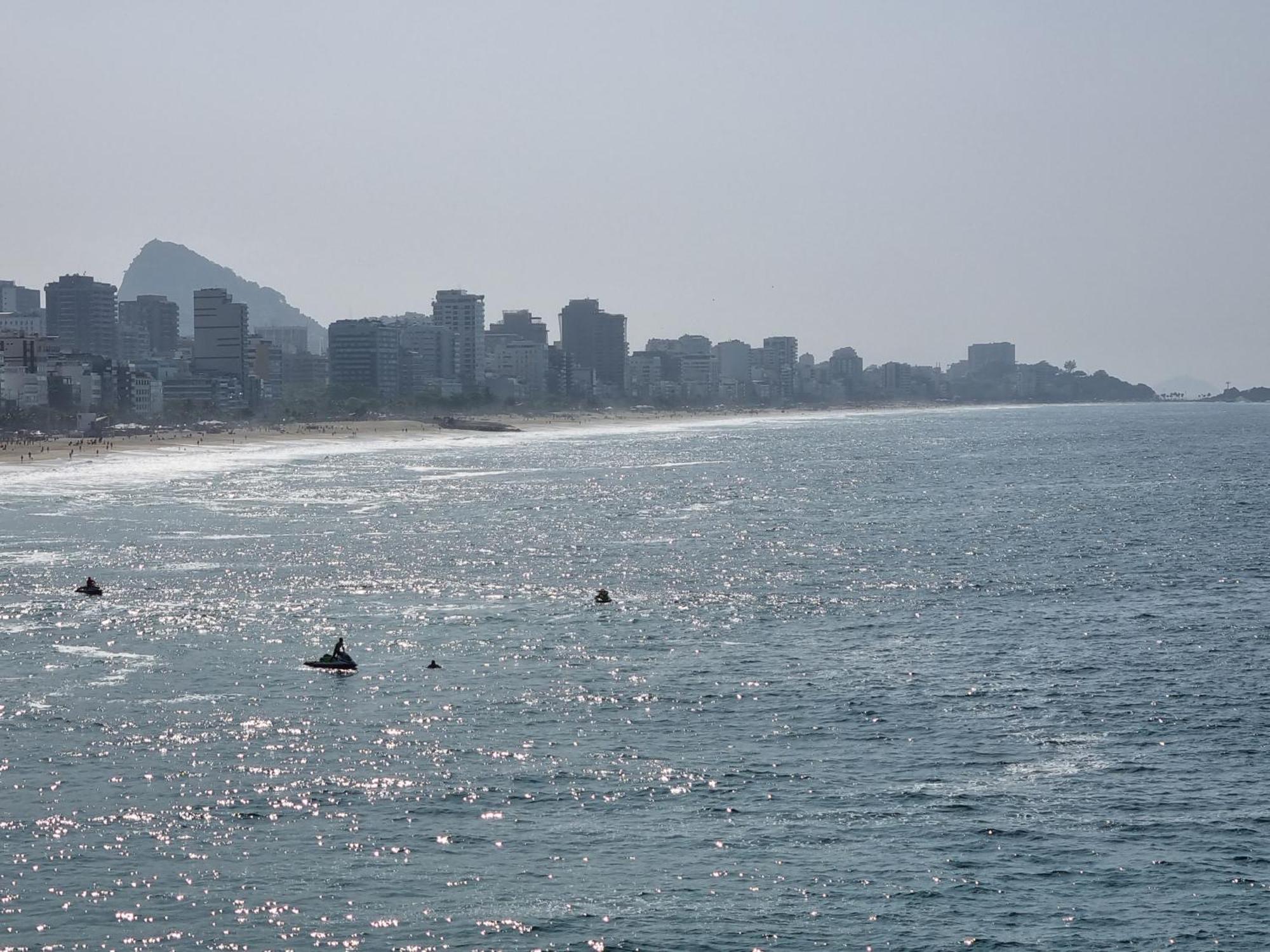 C Vista Livre E Pertissima Praias Ipanema Leblon Arpoador Copacabana E Do Cristo Redentor Do Bondinho Pao De Acucar Etc Chegando Cedo Que O Check-in Do Meio-dia, Deixe Suas Malas E Va Se Divertir, Idem No Check-out 10h Manha Séjour chez l'habitant